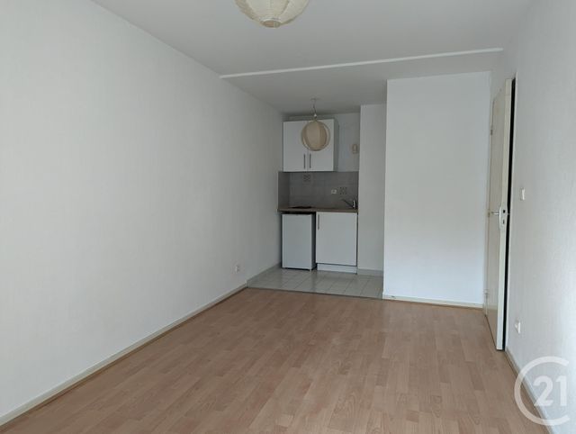 Appartement T1 à louer - 1 pièce - 23.91 m2 - TOULOUSE - 31 - MIDI-PYRENEES - Century 21 Les Minimes