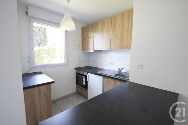 Appartement T2 à louer - 2 pièces - 42.02 m2 - TOULOUSE - 31 - MIDI-PYRENEES - Century 21 Les Minimes