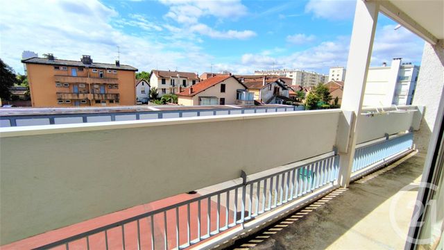 Appartement T2 à louer - 2 pièces - 48.9 m2 - TOULOUSE - 31 - MIDI-PYRENEES - Century 21 Les Minimes