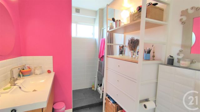 Appartement T2 à louer - 2 pièces - 48.9 m2 - TOULOUSE - 31 - MIDI-PYRENEES - Century 21 Les Minimes