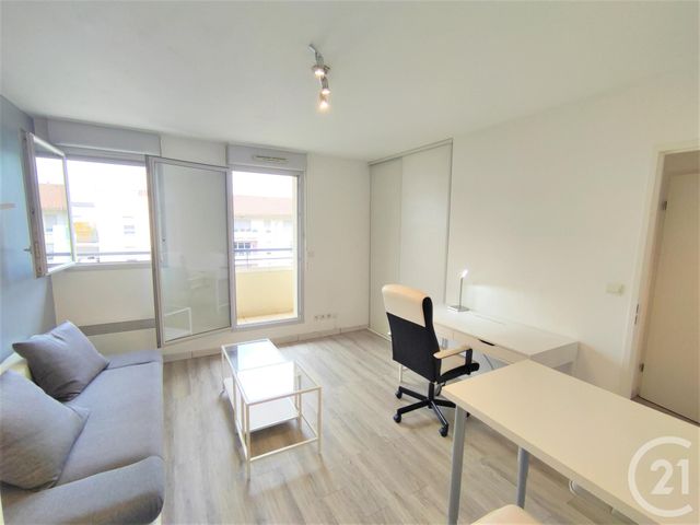 Appartement T2 à louer - 2 pièces - 33.22 m2 - TOULOUSE - 31 - MIDI-PYRENEES - Century 21 Les Minimes