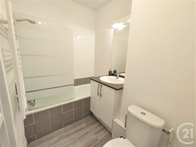 Appartement T2 à louer - 2 pièces - 33.22 m2 - TOULOUSE - 31 - MIDI-PYRENEES - Century 21 Les Minimes