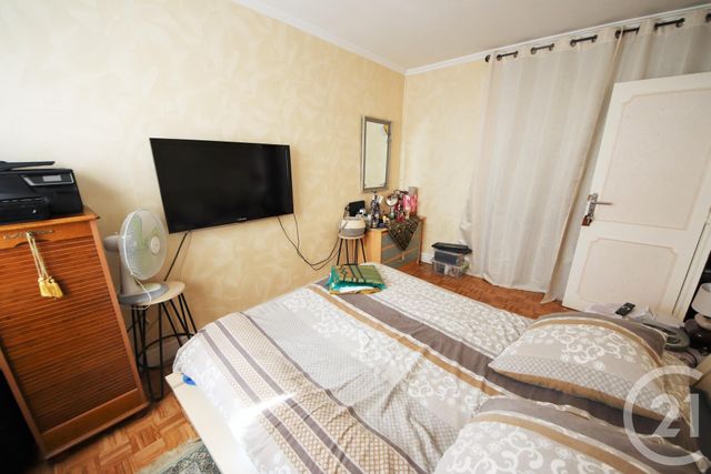 Appartement T4 à vendre - 4 pièces - 73.26 m2 - TOULOUSE - 31 - MIDI-PYRENEES - Century 21 Les Minimes