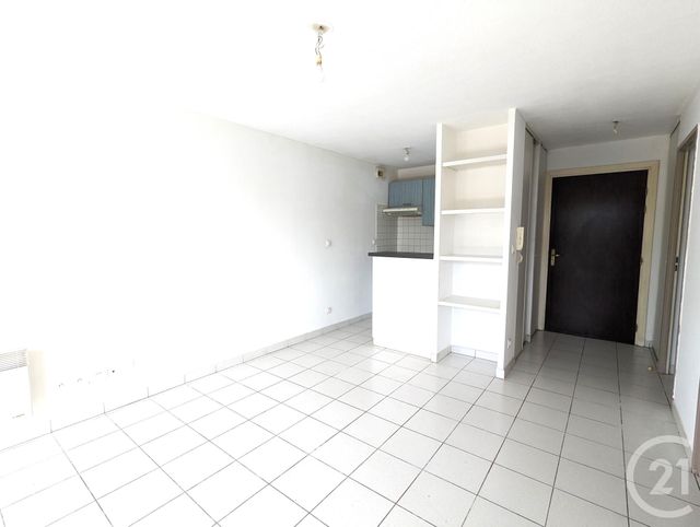 Appartement T2 à louer - 2 pièces - 31.48 m2 - TOULOUSE - 31 - MIDI-PYRENEES - Century 21 Les Minimes