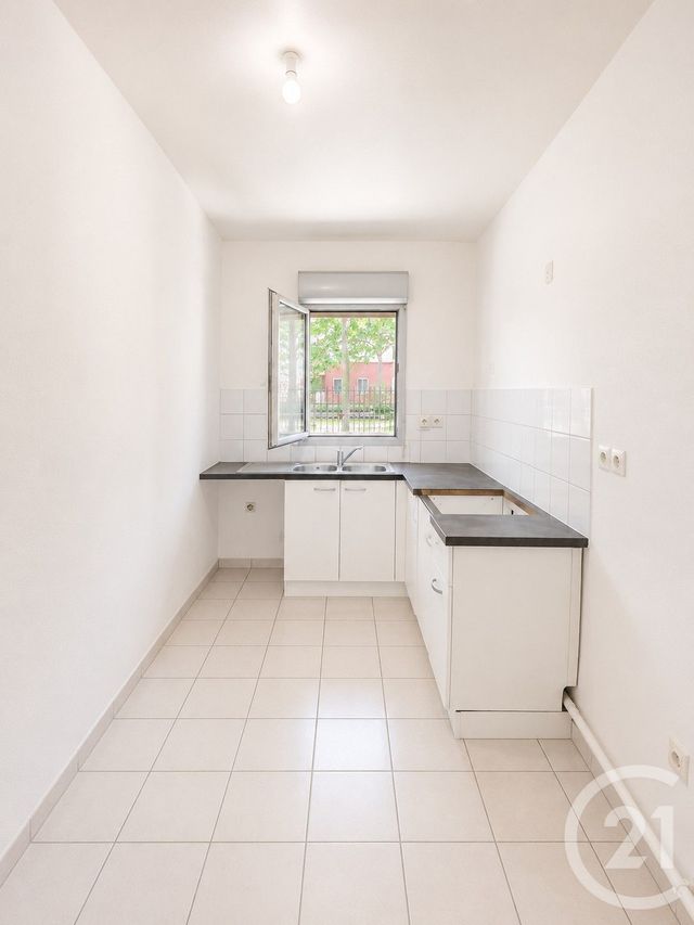 Appartement T3 à vendre - 3 pièces - 69.0 m2 - TOULOUSE - 31 - MIDI-PYRENEES - Century 21 Les Minimes