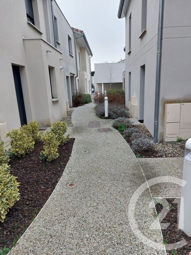 Appartement à vendre - 3 pièces - 60.25 m2 - TOULOUSE - 31 - MIDI-PYRENEES - Century 21 Les Minimes