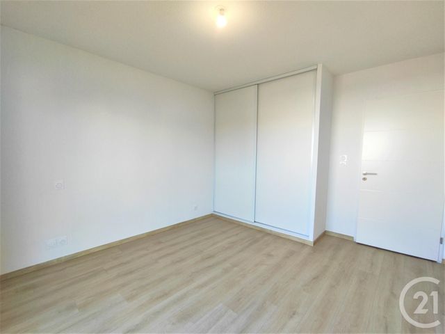 Appartement T3 à louer - 3 pièces - 70.08 m2 - TOULOUSE - 31 - MIDI-PYRENEES - Century 21 Les Minimes