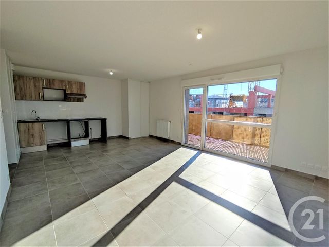 Appartement T3 à louer - 3 pièces - 70.08 m2 - TOULOUSE - 31 - MIDI-PYRENEES - Century 21 Les Minimes