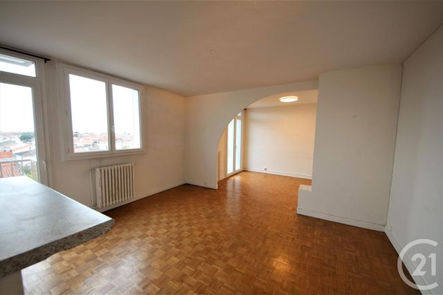 Appartement T3 à louer - 3 pièces - 68.34 m2 - TOULOUSE - 31 - MIDI-PYRENEES - Century 21 Les Minimes