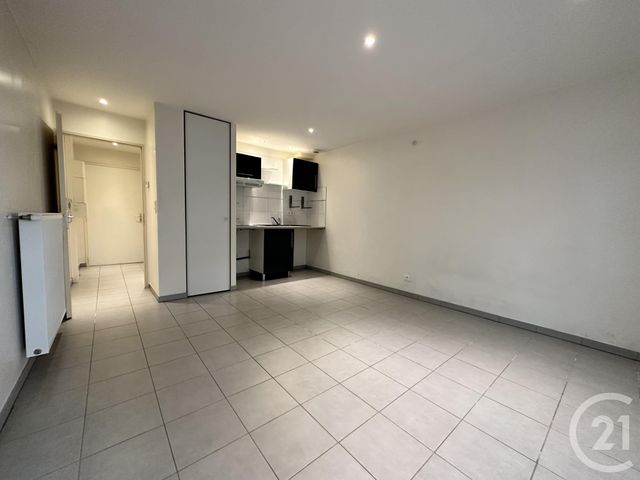 Appartement T1 à vendre - 1 pièce - 27.3 m2 - TOULOUSE - 31 - MIDI-PYRENEES - Century 21 Les Minimes