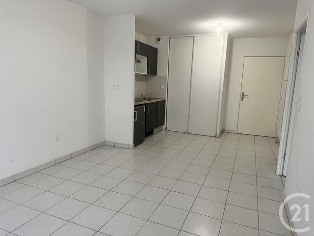 Appartement T2 à louer - 2 pièces - 39.83 m2 - TOULOUSE - 31 - MIDI-PYRENEES - Century 21 Les Minimes