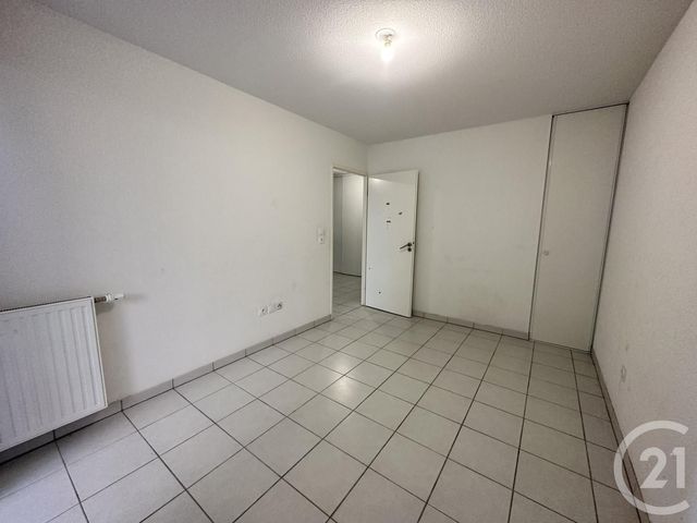 Appartement T2 à louer - 2 pièces - 39.83 m2 - TOULOUSE - 31 - MIDI-PYRENEES - Century 21 Les Minimes