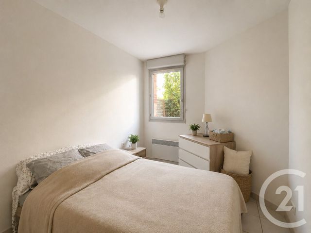 Appartement T2 à vendre - 2 pièces - 33.31 m2 - TOULOUSE - 31 - MIDI-PYRENEES - Century 21 Les Minimes