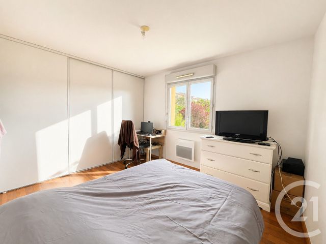 Appartement F3 à vendre - 3 pièces - 67.76 m2 - TOULOUSE - 31 - MIDI-PYRENEES - Century 21 Les Minimes