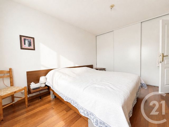 Appartement F3 à vendre - 3 pièces - 67.76 m2 - TOULOUSE - 31 - MIDI-PYRENEES - Century 21 Les Minimes
