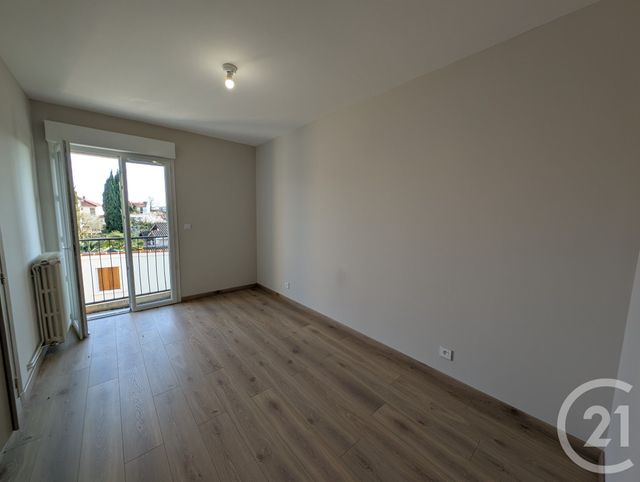Appartement T3 à louer - 3 pièces - 89.53 m2 - TOULOUSE - 31 - MIDI-PYRENEES - Century 21 Les Minimes