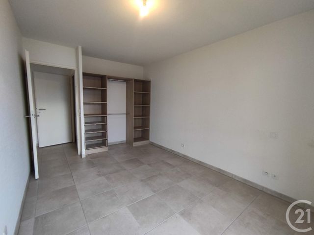 Appartement T3 à louer - 3 pièces - 63.62 m2 - TOULOUSE - 31 - MIDI-PYRENEES - Century 21 Les Minimes
