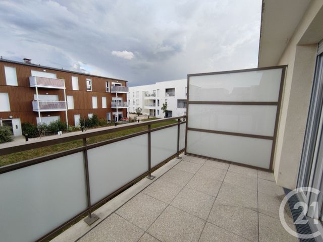 Appartement T3 à louer - 3 pièces - 63.62 m2 - TOULOUSE - 31 - MIDI-PYRENEES - Century 21 Les Minimes