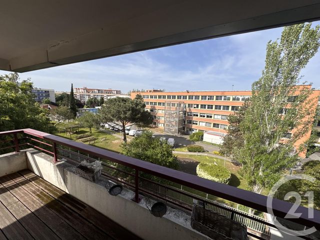 Appartement T3 à louer - 3 pièces - 66.79 m2 - TOULOUSE - 31 - MIDI-PYRENEES - Century 21 Les Minimes