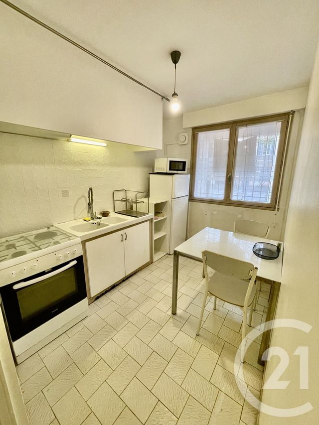 Appartement T3 à vendre - 3 pièces - 53.0 m2 - TOULOUSE - 31 - MIDI-PYRENEES - Century 21 Les Minimes