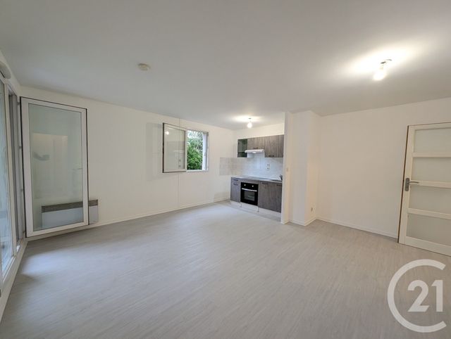 Appartement T3 à louer - 3 pièces - 53.67 m2 - TOULOUSE - 31 - MIDI-PYRENEES - Century 21 Les Minimes