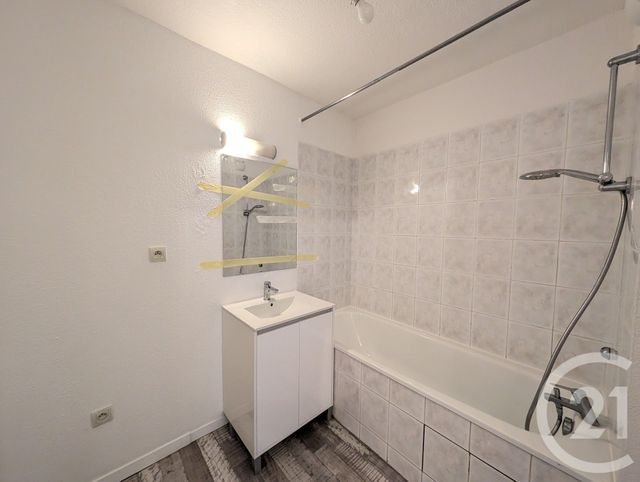 Appartement T3 à louer - 3 pièces - 53.67 m2 - TOULOUSE - 31 - MIDI-PYRENEES - Century 21 Les Minimes