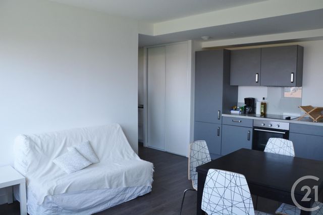 Appartement T2 à louer - 2 pièces - 37.36 m2 - TOULOUSE - 31 - MIDI-PYRENEES - Century 21 Les Minimes