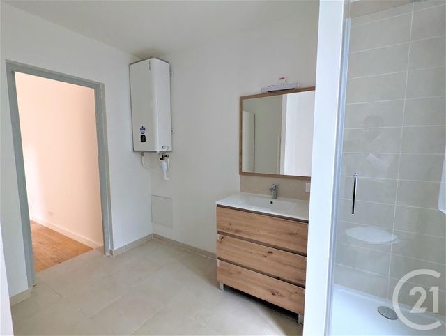 Appartement T2 à louer - 2 pièces - 43.49 m2 - TOULOUSE - 31 - MIDI-PYRENEES - Century 21 Les Minimes