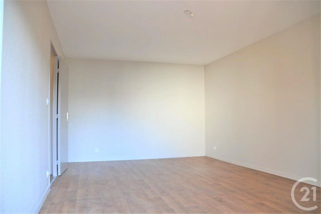 Appartement T2 à louer - 2 pièces - 47.71 m2 - TOULOUSE - 31 - MIDI-PYRENEES - Century 21 Les Minimes