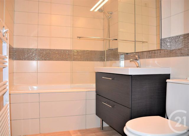 Appartement T2 à louer - 2 pièces - 47.71 m2 - TOULOUSE - 31 - MIDI-PYRENEES - Century 21 Les Minimes