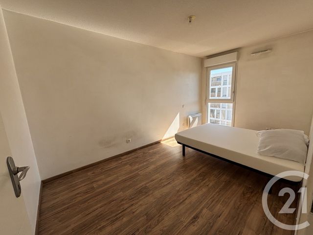 Appartement T3 à louer - 3 pièces - 64.84 m2 - TOULOUSE - 31 - MIDI-PYRENEES - Century 21 Les Minimes