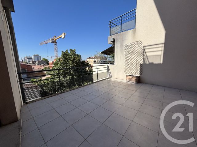Appartement T3 à louer - 3 pièces - 64.84 m2 - TOULOUSE - 31 - MIDI-PYRENEES - Century 21 Les Minimes