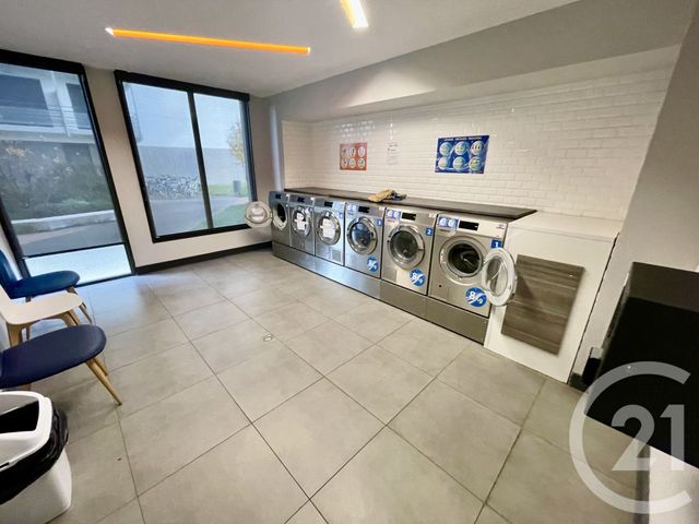 Appartement T1 à vendre - 1 pièce - 24.0 m2 - TOULOUSE - 31 - MIDI-PYRENEES - Century 21 Les Minimes