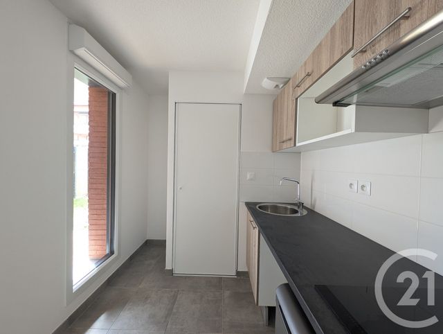 Appartement T2 à louer - 2 pièces - 46.86 m2 - TOULOUSE - 31 - MIDI-PYRENEES - Century 21 Les Minimes