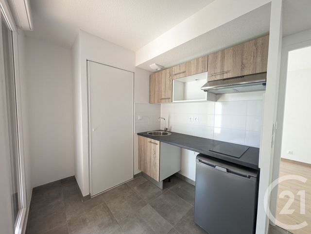 Appartement T2 à louer - 2 pièces - 46.86 m2 - TOULOUSE - 31 - MIDI-PYRENEES - Century 21 Les Minimes