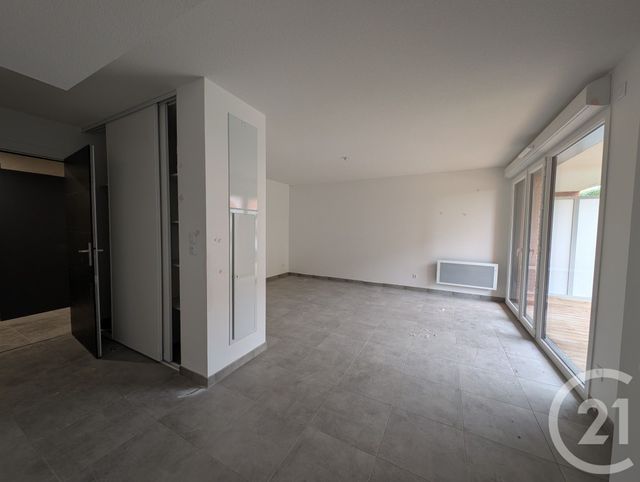 Appartement T2 à louer - 2 pièces - 46.86 m2 - TOULOUSE - 31 - MIDI-PYRENEES - Century 21 Les Minimes