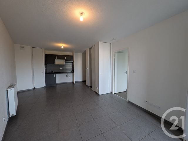 Appartement T2 à louer - 2 pièces - 43.1 m2 - TOULOUSE - 31 - MIDI-PYRENEES - Century 21 Les Minimes
