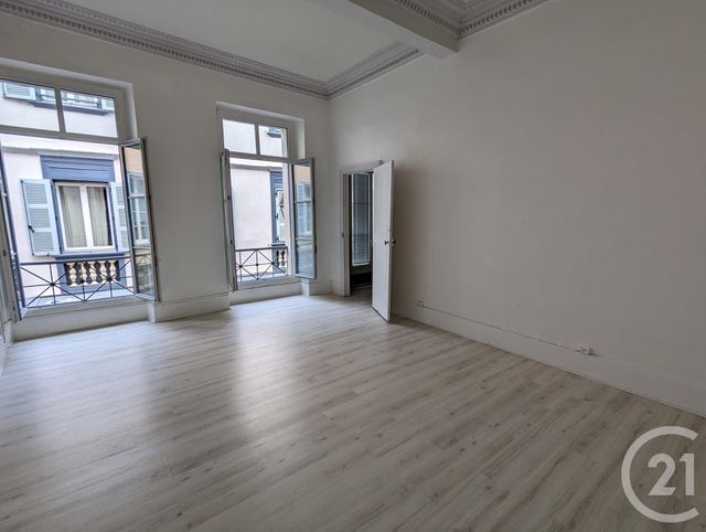 Appartement T3 à louer - 4 pièces - 102.18 m2 - TOULOUSE - 31 - MIDI-PYRENEES - Century 21 Les Minimes
