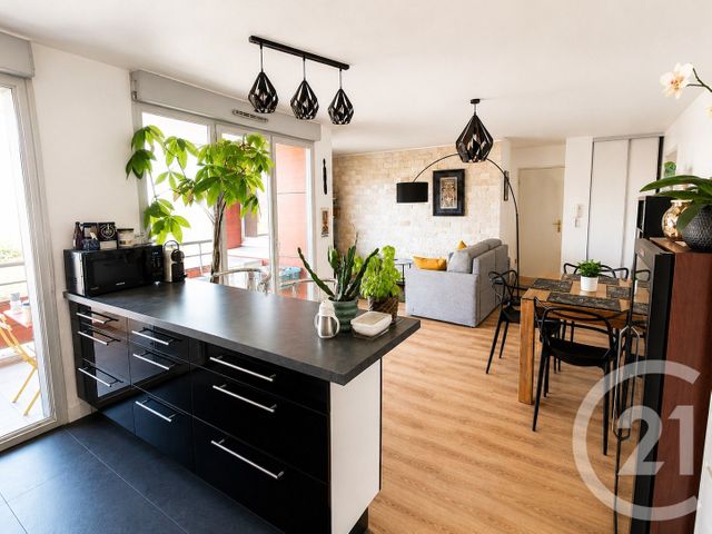 Appartement T3 à vendre - 3 pièces - 62.49 m2 - TOULOUSE - 31 - MIDI-PYRENEES - Century 21 Les Minimes