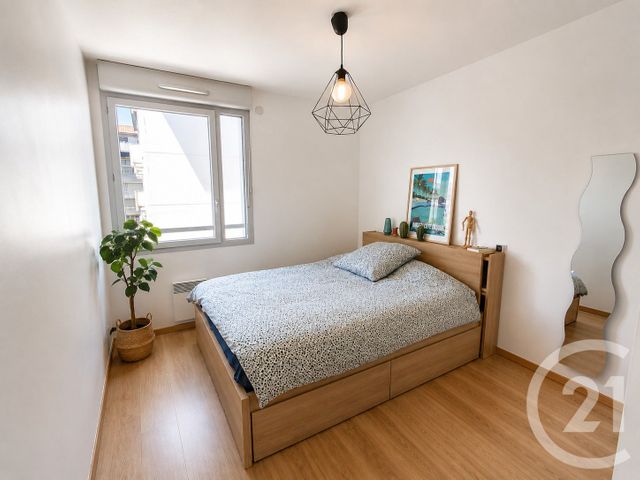 Appartement T3 à vendre - 3 pièces - 62.49 m2 - TOULOUSE - 31 - MIDI-PYRENEES - Century 21 Les Minimes