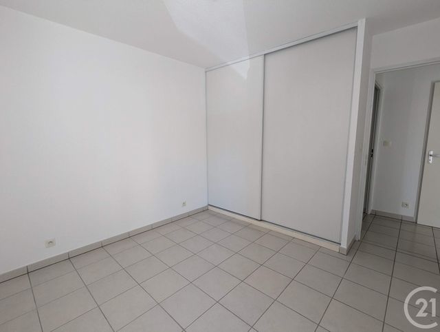 Appartement T3 à louer - 3 pièces - 63.02 m2 - TOULOUSE - 31 - MIDI-PYRENEES - Century 21 Les Minimes