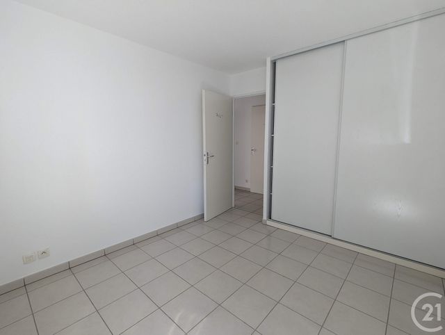 Appartement T3 à louer - 3 pièces - 63.02 m2 - TOULOUSE - 31 - MIDI-PYRENEES - Century 21 Les Minimes