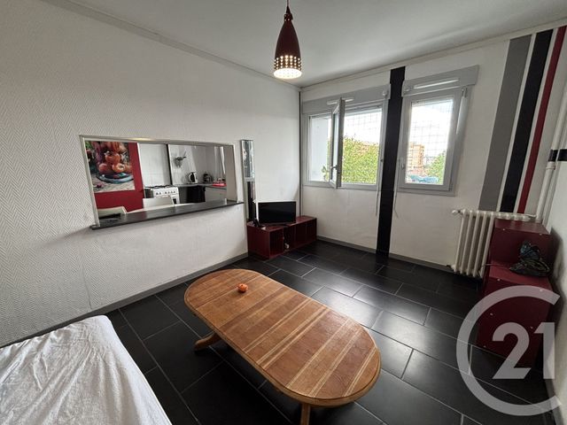 Appartement T1 à louer - 1 pièce - 31.76 m2 - TOULOUSE - 31 - MIDI-PYRENEES - Century 21 Les Minimes