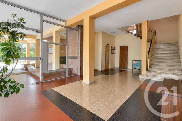 Appartement T3 à vendre - 4 pièces - 100.0 m2 - TOULOUSE - 31 - MIDI-PYRENEES - Century 21 Les Minimes