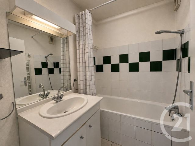Appartement F4 à vendre - 4 pièces - 80.0 m2 - TOULOUSE - 31 - MIDI-PYRENEES - Century 21 Les Minimes
