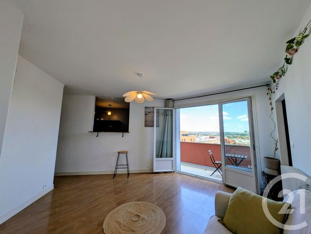 Appartement T3 à louer - 3 pièces - 57.05 m2 - TOULOUSE - 31 - MIDI-PYRENEES - Century 21 Les Minimes