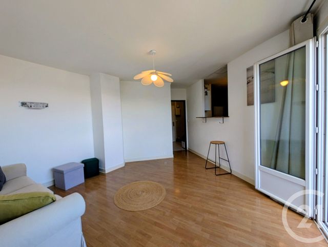 Appartement T3 à louer - 3 pièces - 57.05 m2 - TOULOUSE - 31 - MIDI-PYRENEES - Century 21 Les Minimes