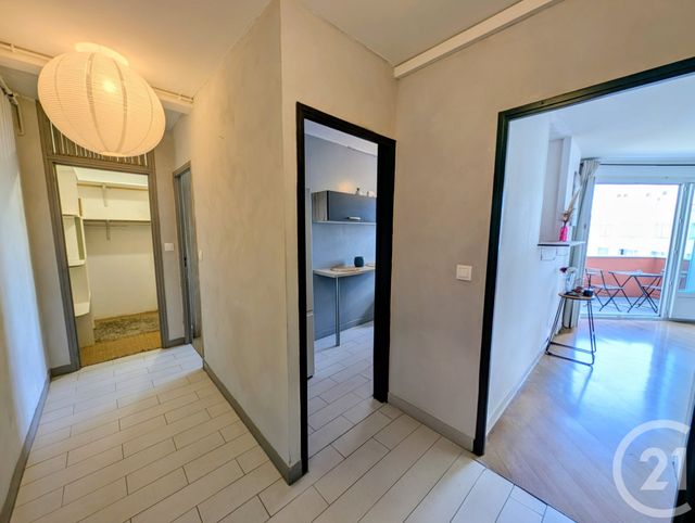 Appartement T3 à louer - 3 pièces - 57.05 m2 - TOULOUSE - 31 - MIDI-PYRENEES - Century 21 Les Minimes