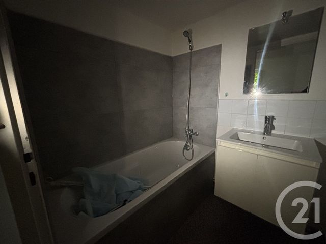 Appartement T2 à louer - 2 pièces - 37.43 m2 - TOULOUSE - 31 - MIDI-PYRENEES - Century 21 Les Minimes