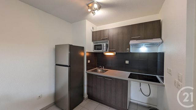 Appartement T3 à louer - 3 pièces - 58.43 m2 - TOULOUSE - 31 - MIDI-PYRENEES - Century 21 Les Minimes